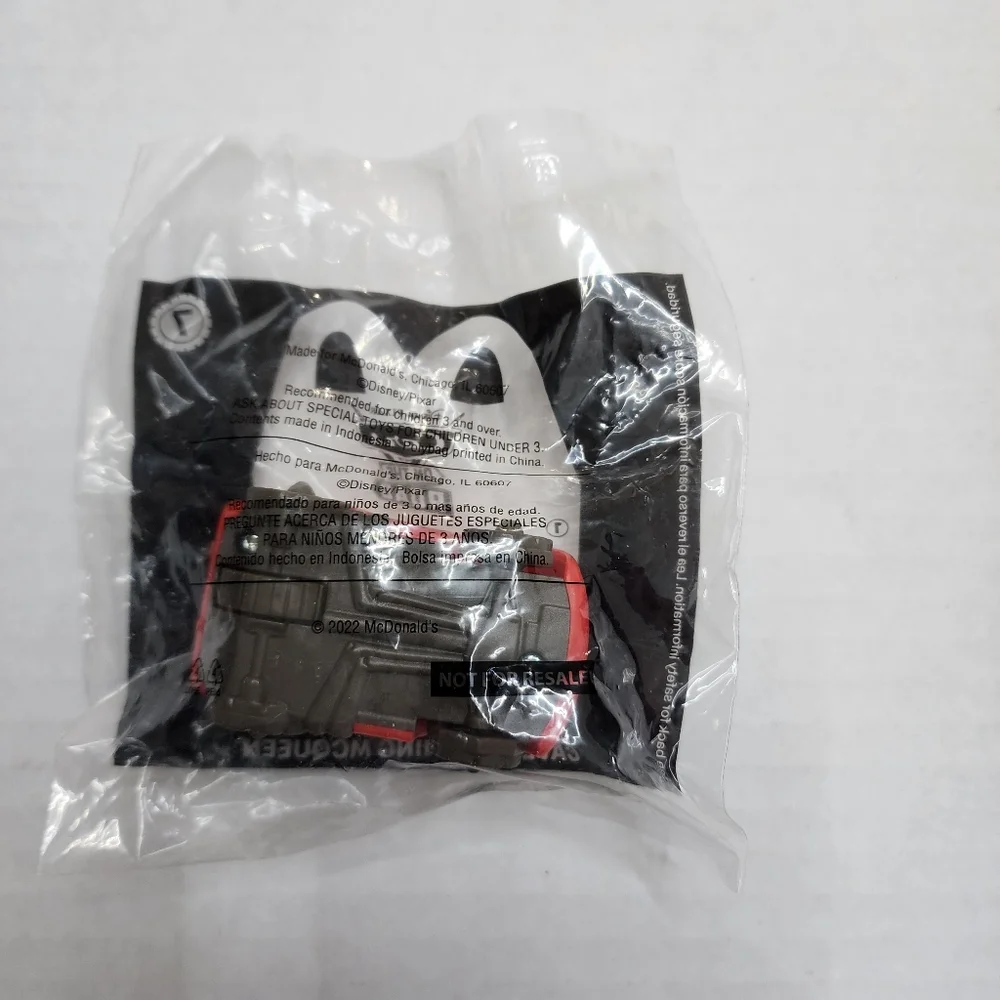 2022 McDonald's Toy #7 Cars on the Road Cave Lightning McQueen